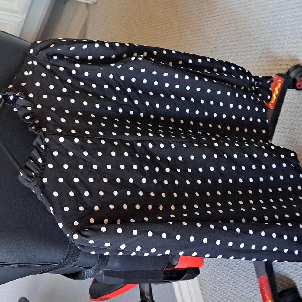 Shein top - Picture 3 of 3